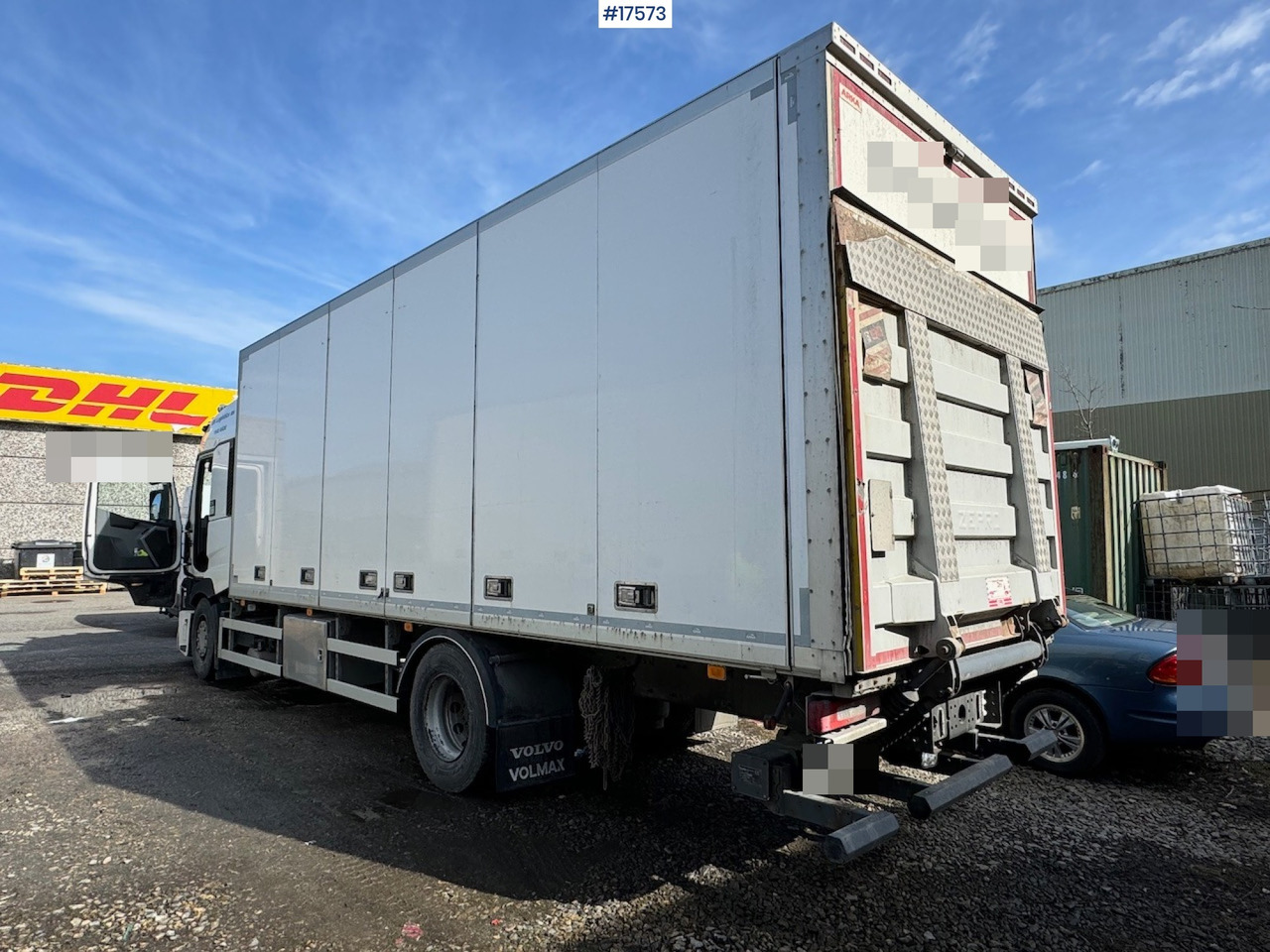Box truck Renault T380: picture 8