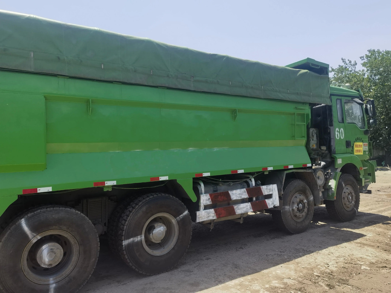 Tipper Used 8x4 Shacman X3000 Dumper Used Medium Dump Truck for sale: picture 3