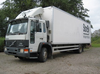 Box truck VOLVO FL615: picture 1