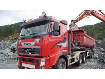 Tipper Volvo FH540 6x4 kombibil med lav km-stand: picture 1