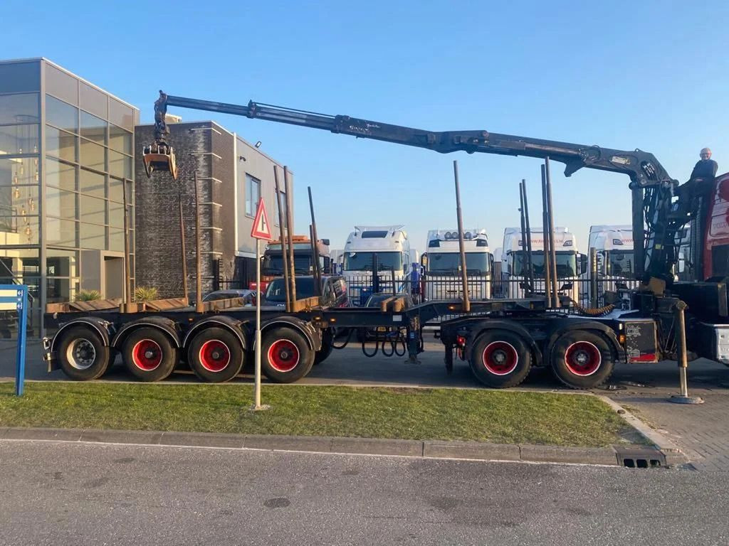 Logging truck, Crane truck Volvo FH 540 6X4 EURO 6 + EPSILON S260Z96 + TRAILER 4: picture 6