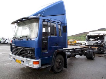 Cab chassis truck Volvo FL 608 - 170HP: picture 1