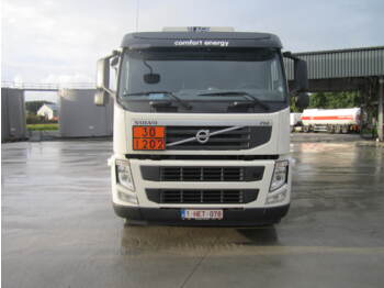 Tanker truck Volvo FM: picture 2