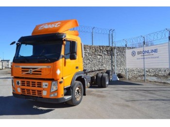 Cab chassis truck Volvo FM400: picture 1