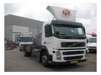 Box truck Volvo FM9 250  euro3: picture 1