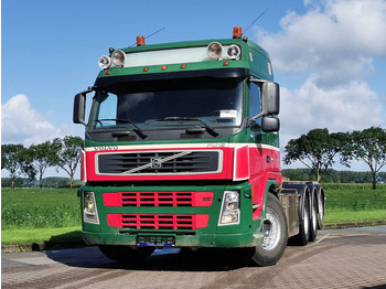 Cab chassis truck VOLVO FM12 460