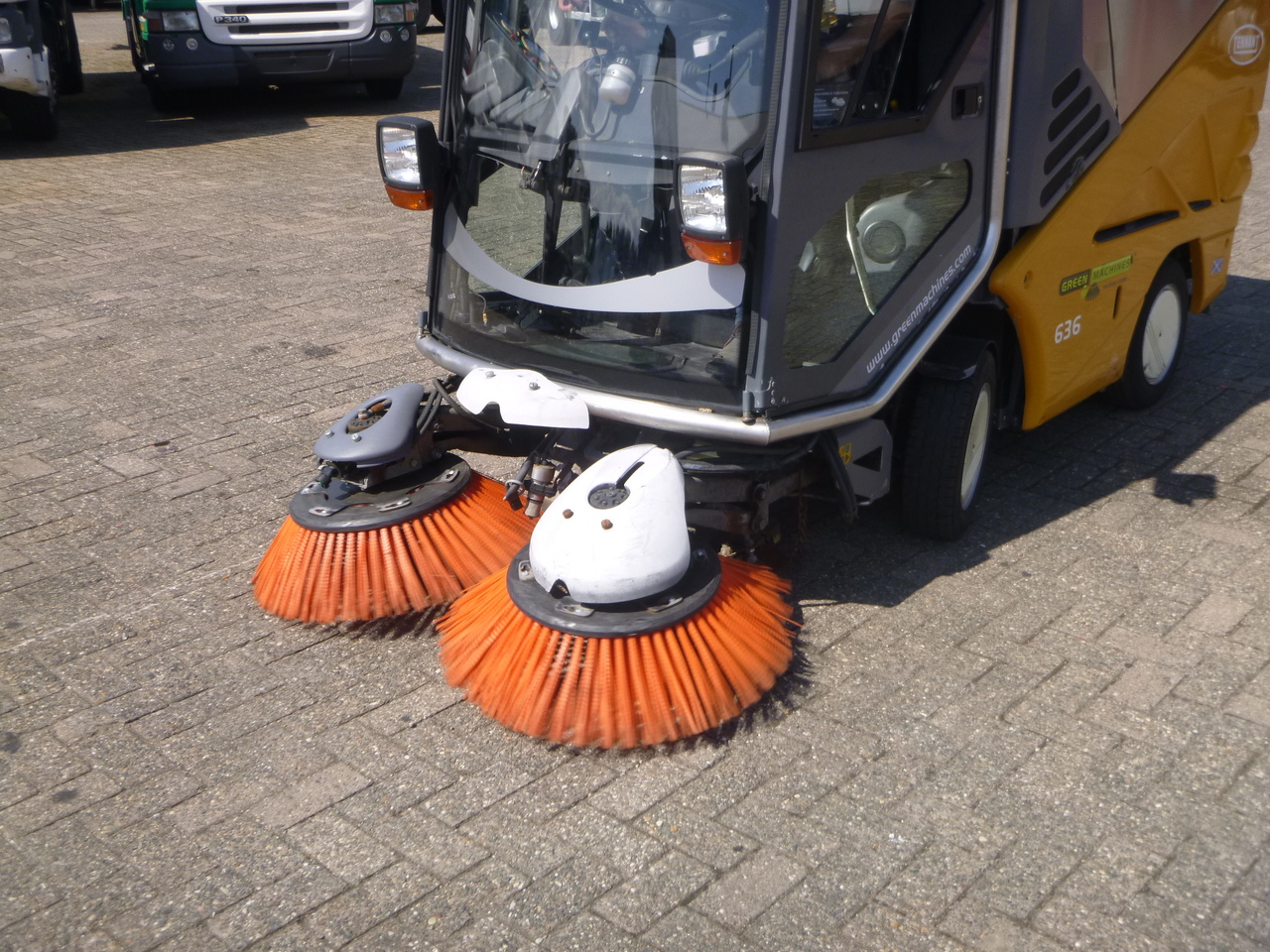 Road sweeper Applied Sweeper Green machine 636: picture 11
