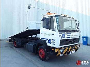 Tow truck Mercedes-Benz 1117: picture 1