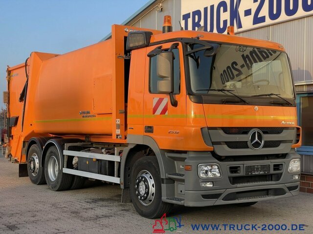 Garbage truck for transportation of garbage Mercedes-Benz 2532 Actros Faun Variopress 22m³ Zoeller Delta: picture 12