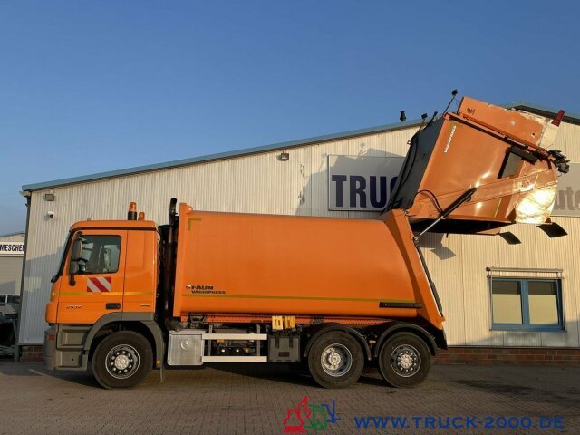 Garbage truck for transportation of garbage Mercedes-Benz 2532 Actros Faun Variopress 22m³ Zoeller Delta: picture 10