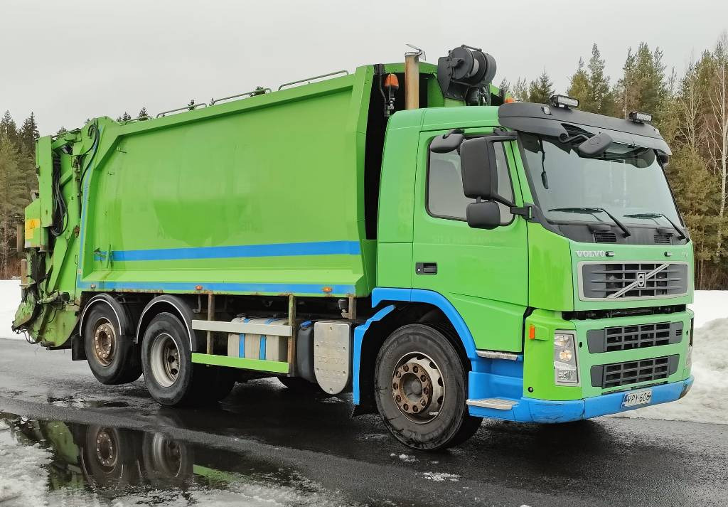 Garbage truck Volvo FM 9 340: picture 2