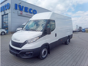 Panel van IVECO Daily 35s16