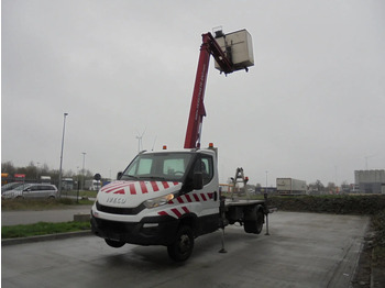 Commercial truck IVECO Daily 35C15