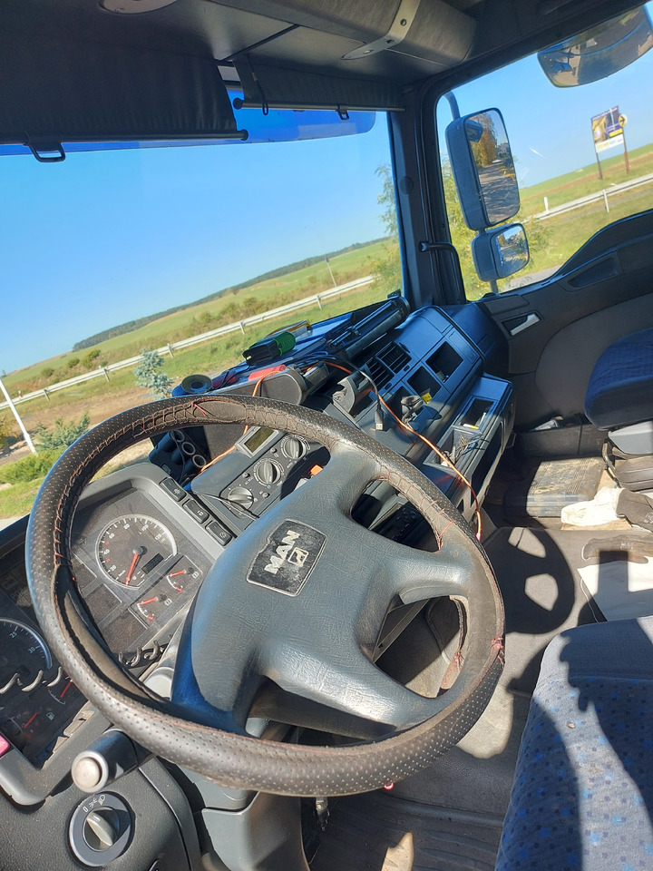 MAN TGA 4x2, 18.390, D20 - Tractor truck: picture 5