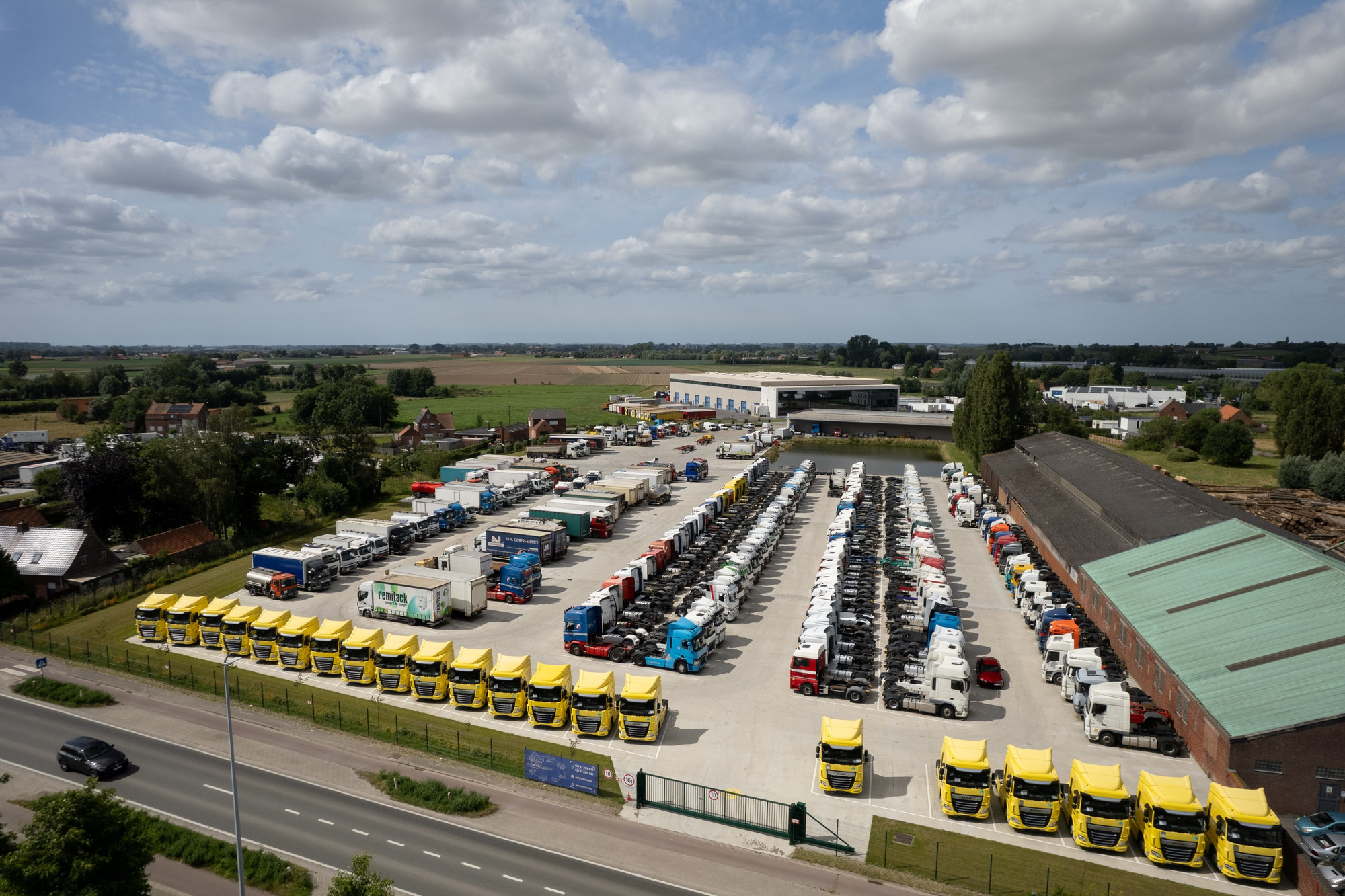TheTruckCompany undefined: picture 2