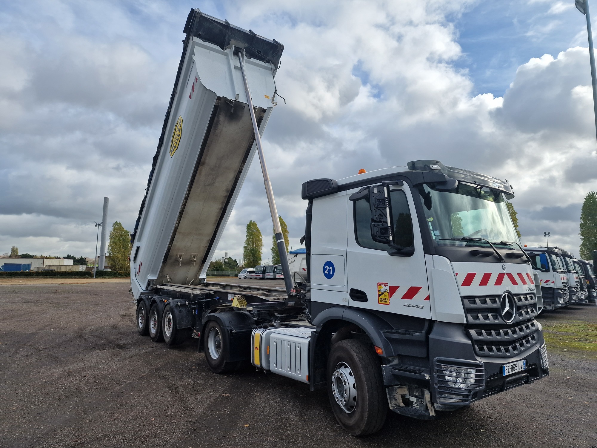 NV TRADING undefined: picture 3