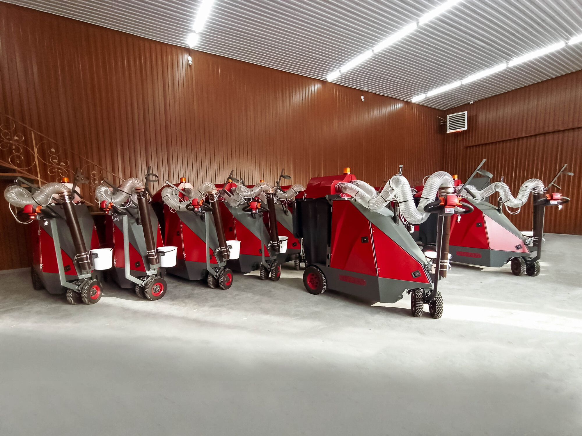 TRADE INDUSTRIAL COMPANY AB - Construction machinery undefined: picture 28