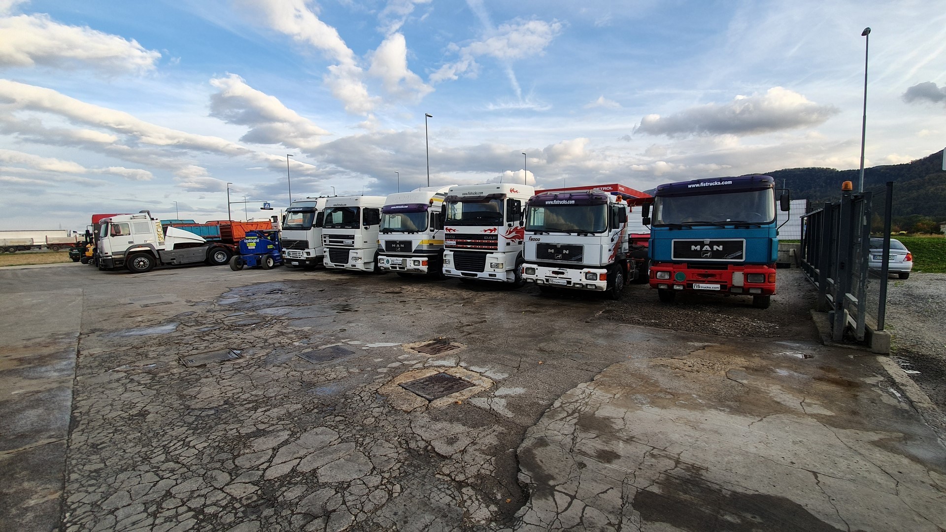 Fiš d.o.o. - vehicles for sale undefined: picture 1