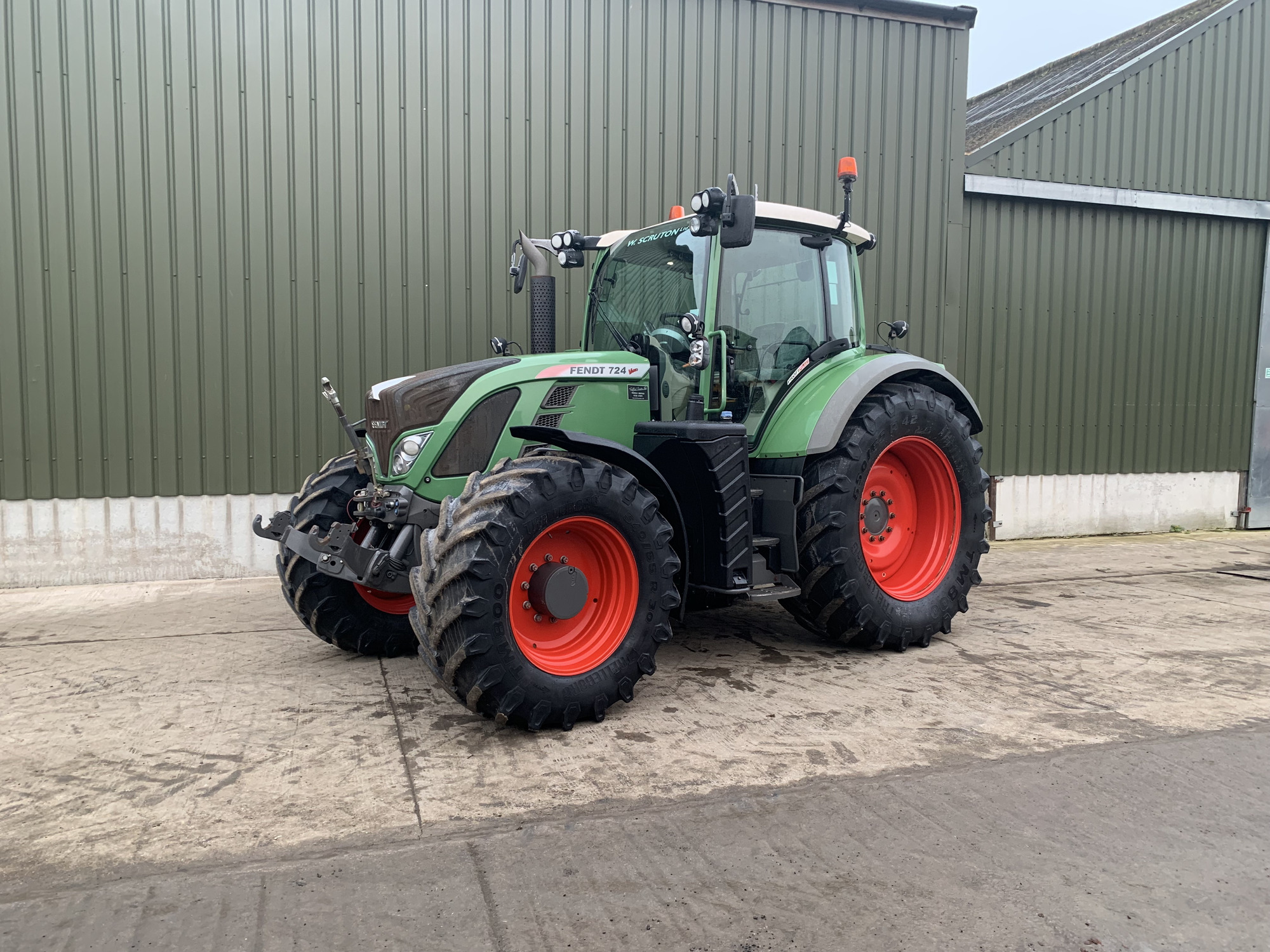 J R Firby LTD - Construction machinery GEHL undefined: picture 5