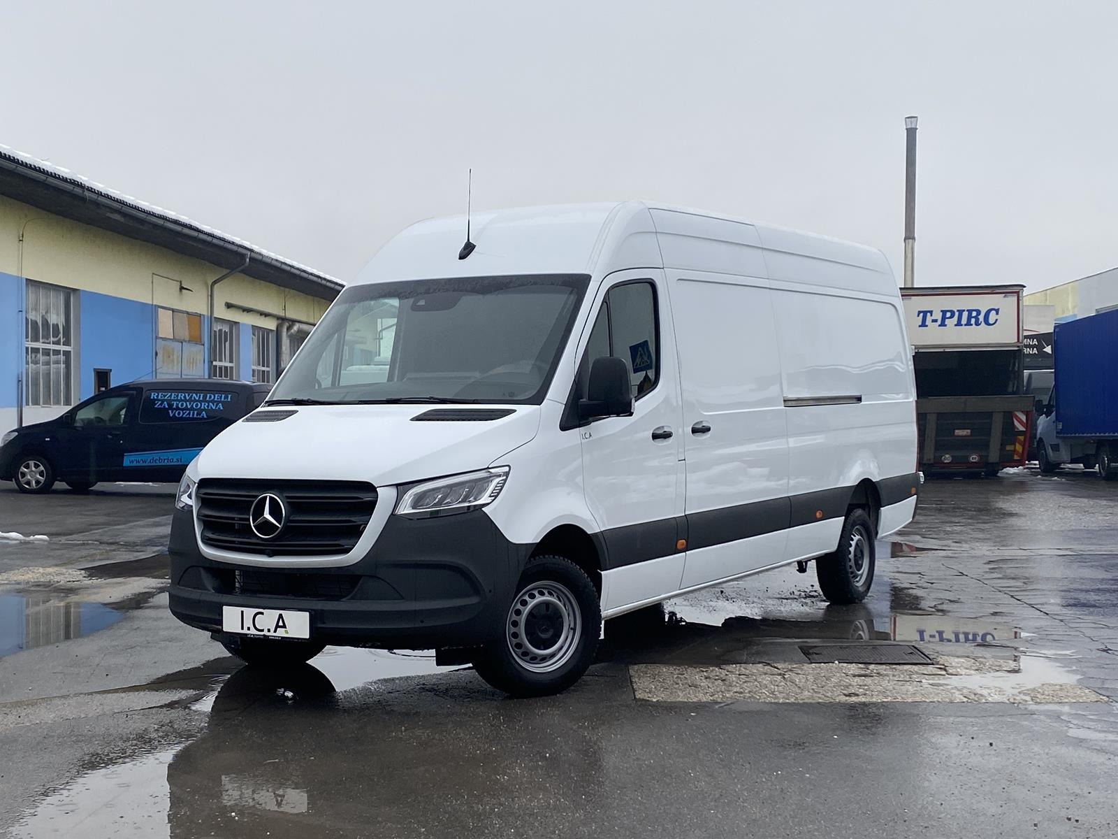 RINZ ROS d.o.o. (GmbH) - vehicles for sale undefined: picture 11