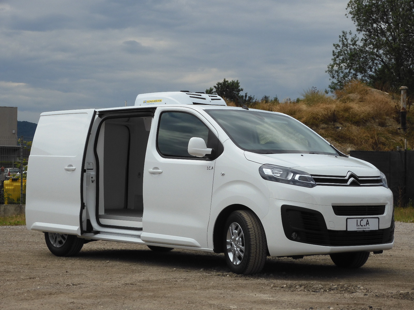 RINZ ROS d.o.o. (GmbH) - vehicles for sale undefined: picture 58