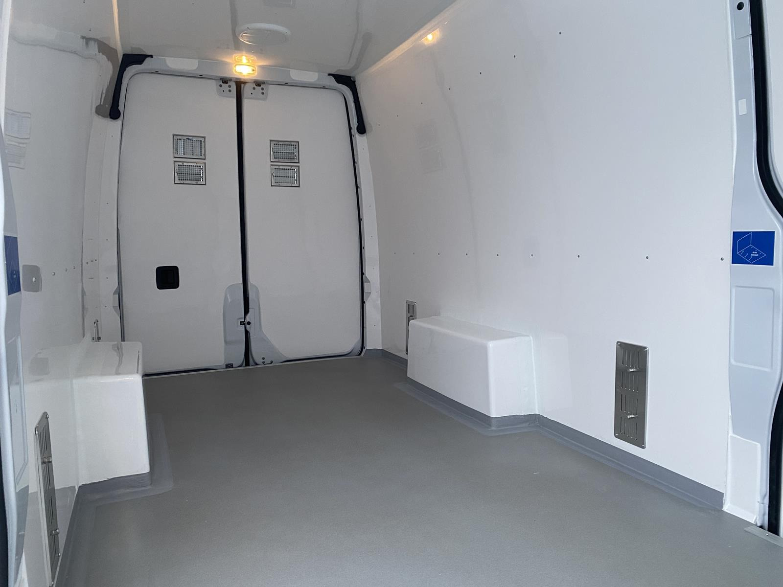 RINZ ROS d.o.o. (GmbH) - vehicles for sale undefined: picture 16