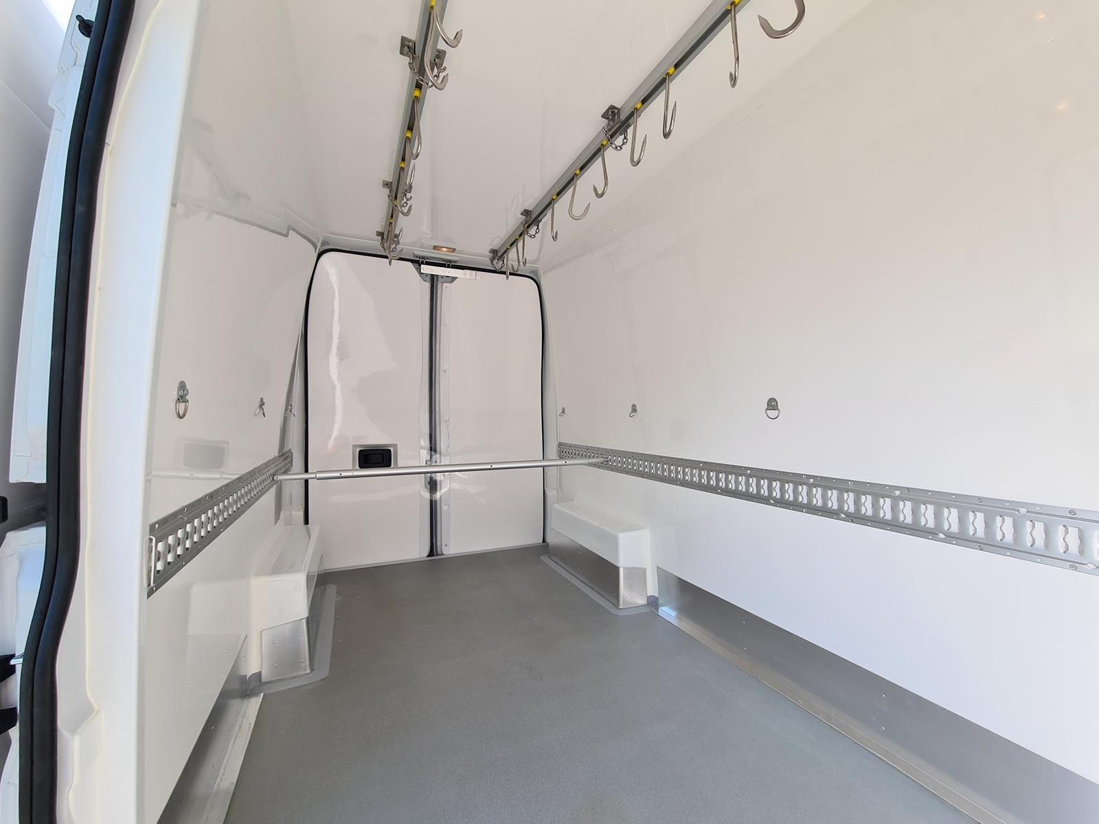 RINZ ROS d.o.o. (GmbH) - vehicles for sale undefined: picture 38