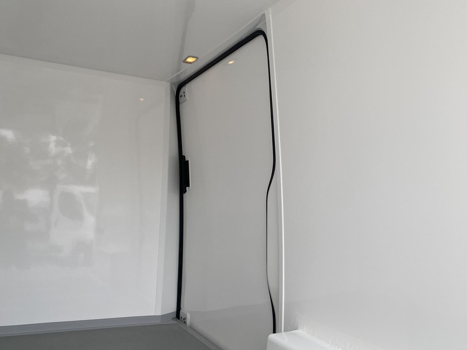 RINZ ROS d.o.o. (GmbH) - vehicles for sale undefined: picture 30