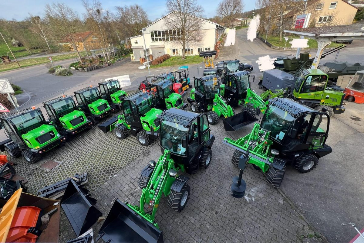 Josan Baumaschinen e.K. Sandra Stapf - vehicles for sale undefined: picture 3