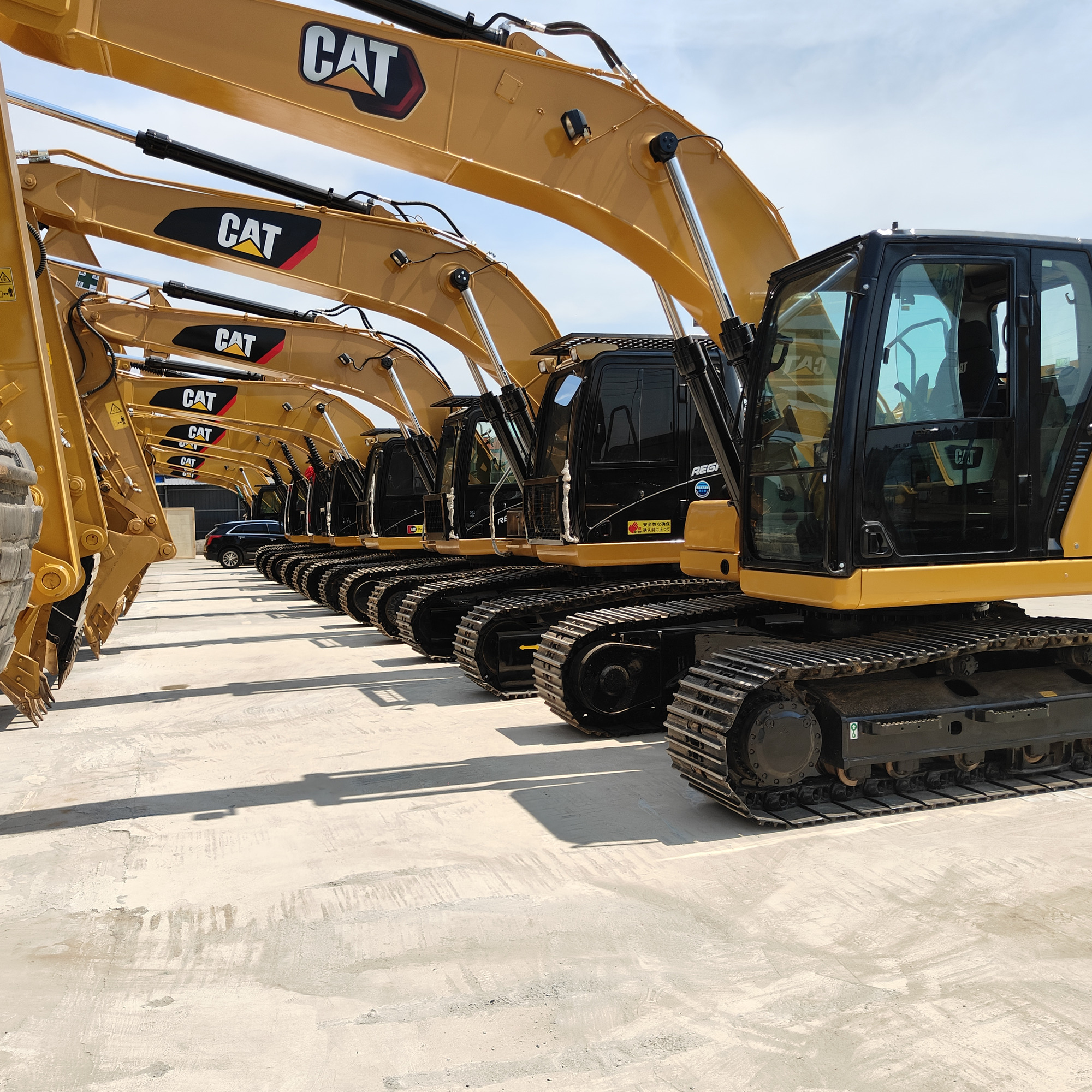 ZM Machinery Co., Ltd. - Construction machinery VOLVO undefined: picture 2
