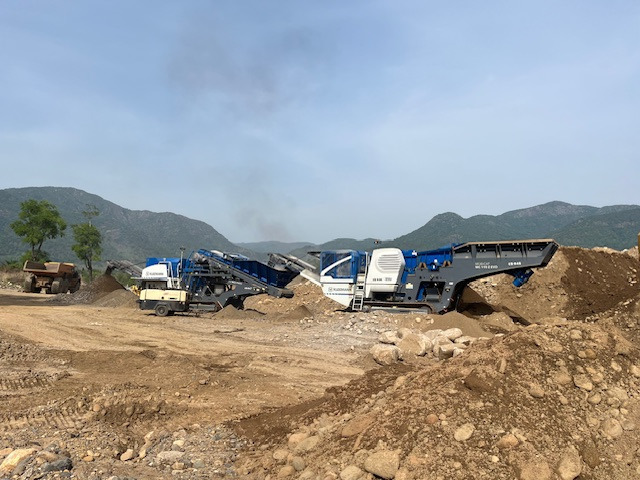 DOOLEY QUARRYING SOLUTIONS (DQS) LIMITED - vehicles for sale undefined: picture 17