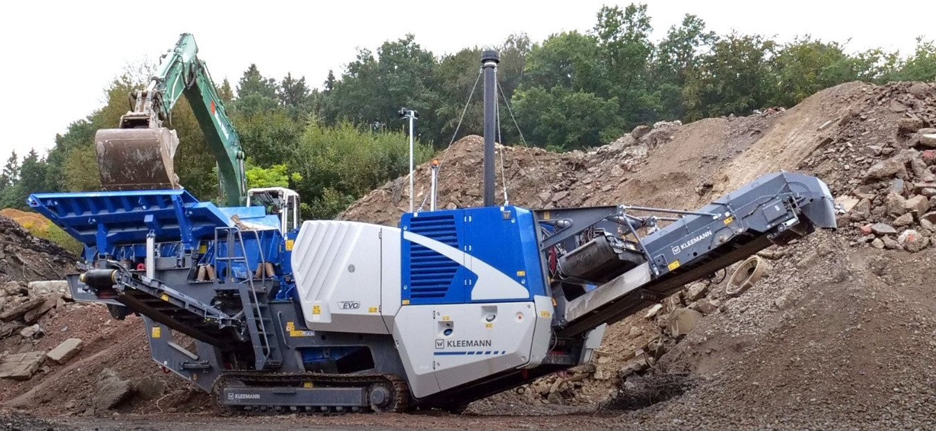 DOOLEY QUARRYING SOLUTIONS (DQS) LIMITED - vehicles for sale undefined: picture 6