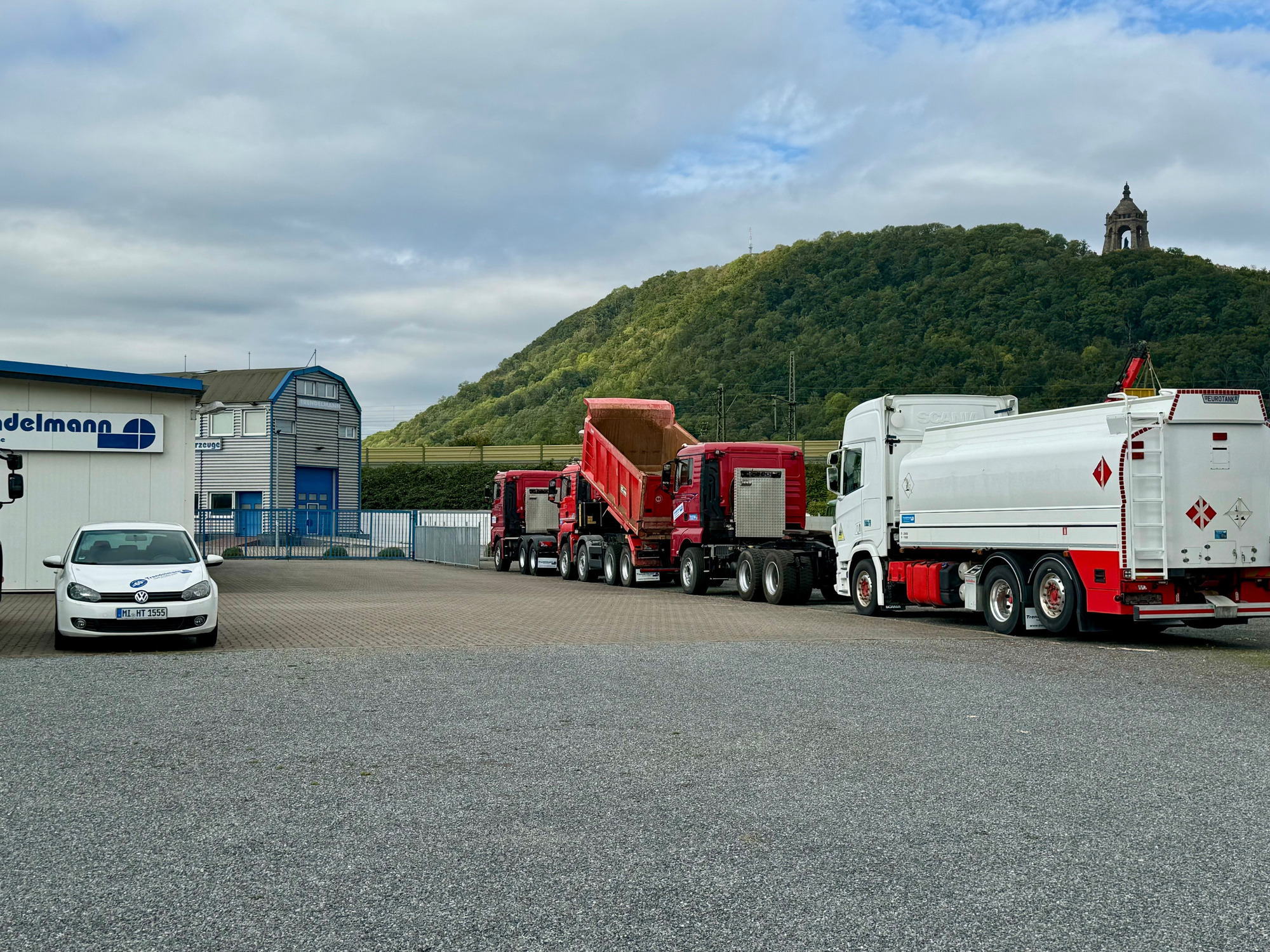 Annette Trendelmann Truck GmbH - Forestry equipment undefined: picture 1