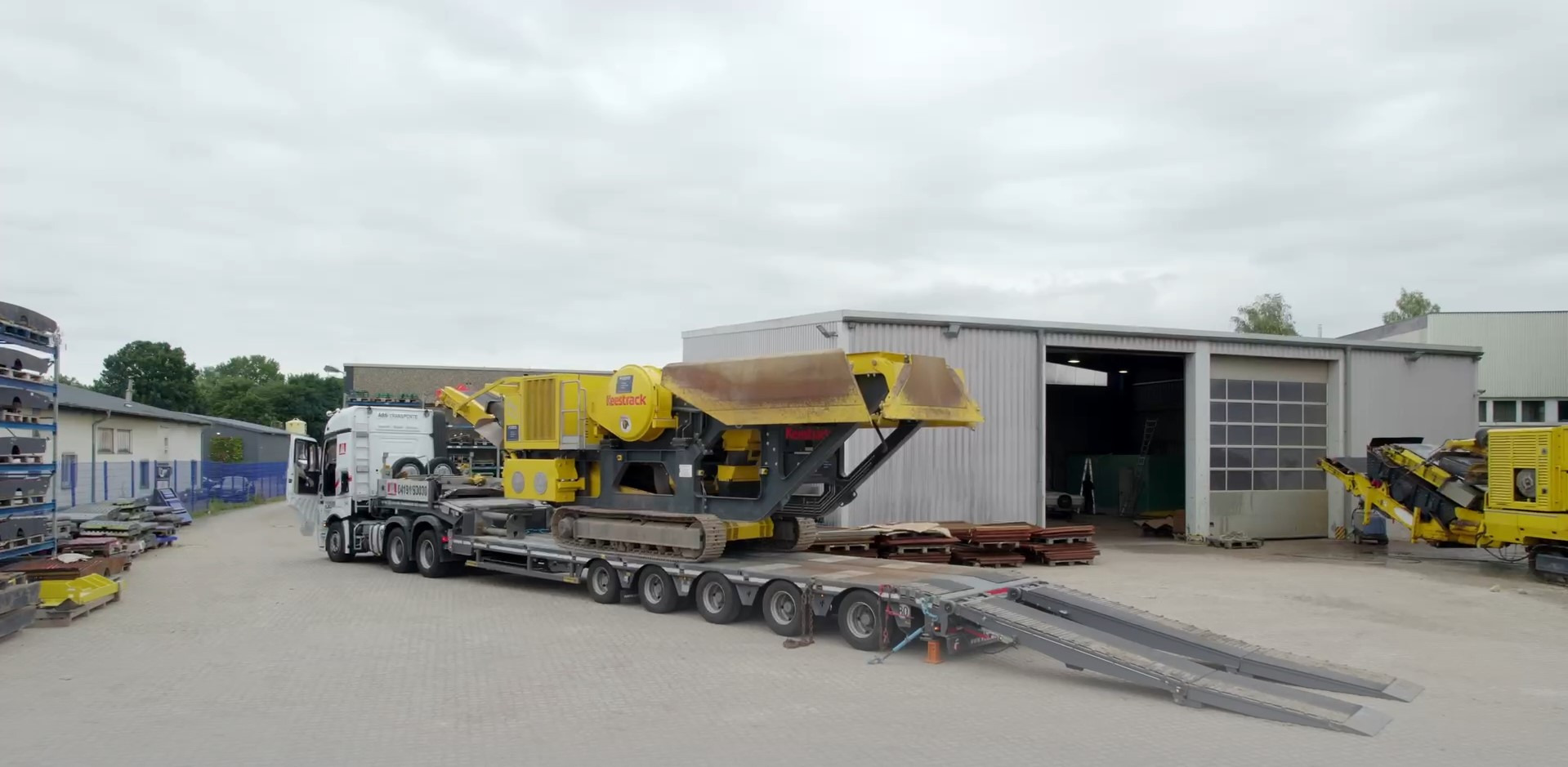 Oppermann & Fuss GmbH  - vehicles for sale undefined: picture 3