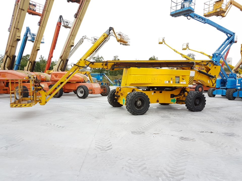 Centro Elevatori SRL - Construction machinery undefined: picture 21