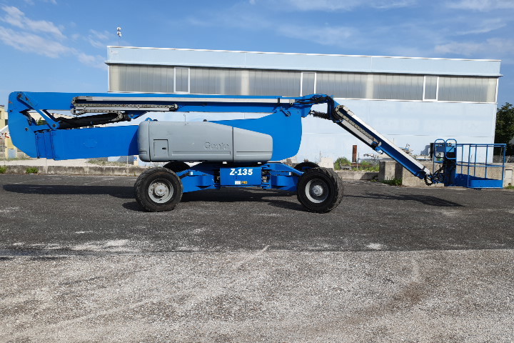 Centro Elevatori SRL - Construction machinery undefined: picture 17