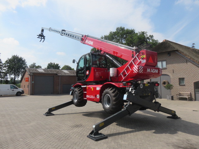 Jur Soetendaal - Material handling equipment MANITOU MT 1840 - Year: 2016 undefined: picture 3