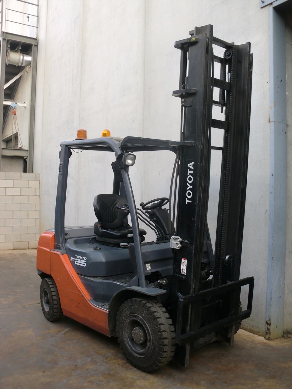 Activacions Carretillas, S.L undefined: picture 2