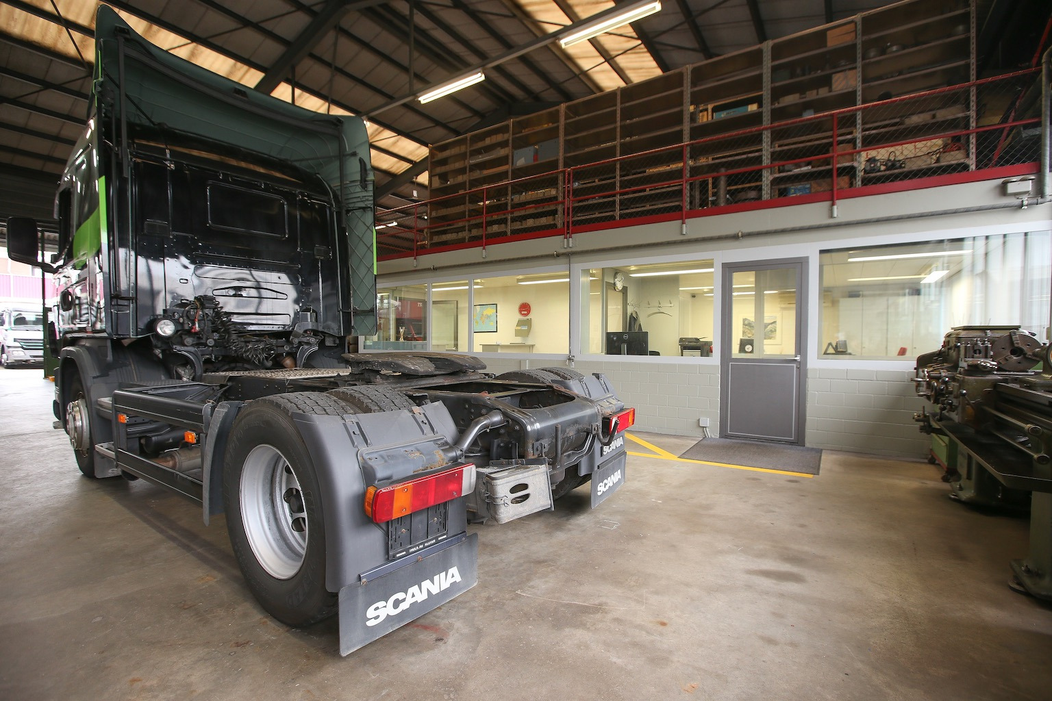 BAFAG  AG - vehicles for sale undefined: picture 12