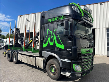 Logging truck DAF XF 530