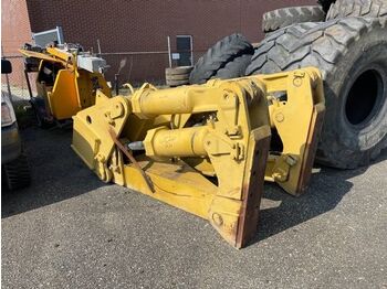CATERPILLAR Ripper