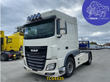 Tractor truck DAF XF 105 460