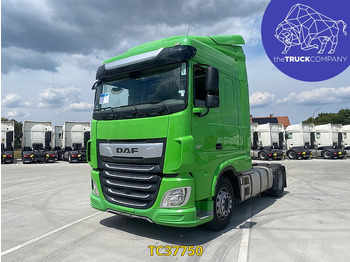 Tractor truck DAF XF