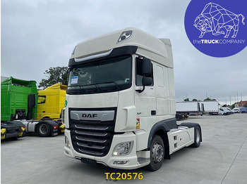 Tractor truck DAF XF