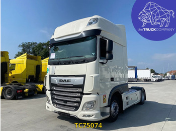 Tractor truck DAF XF