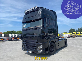 Tractor truck DAF XF