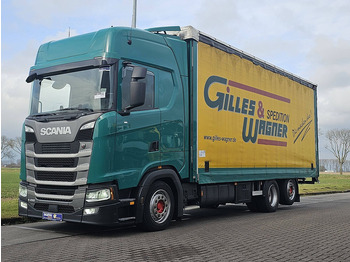 Curtain side truck SCANIA S 450