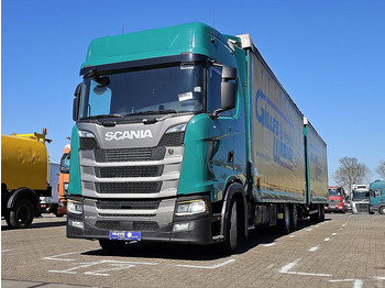 Curtain side truck SCANIA S 450