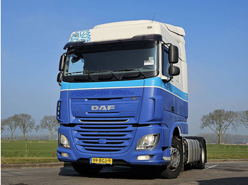 Tractor truck DAF XF 440