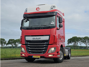 Tractor truck DAF XF 440